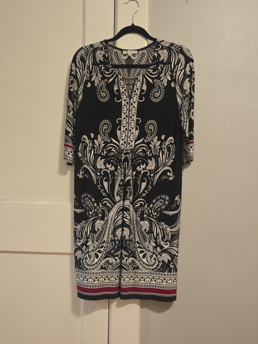 Sandra Darren Black & White Paisley Midi Dress with Red Trim